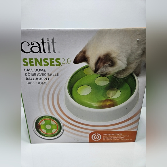 Catit Senses 2.0 Ball Dome Cat Toy with Swivel Plate - Picture 1 of 2